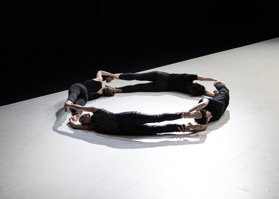 YASMINE HUGONNET (CH)